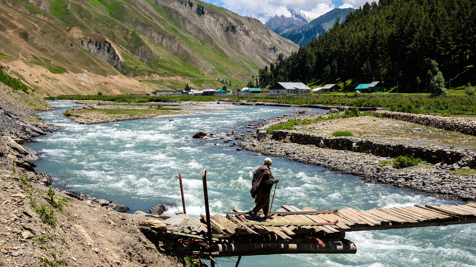 unexplored Kashmir Gurez Valley Tour